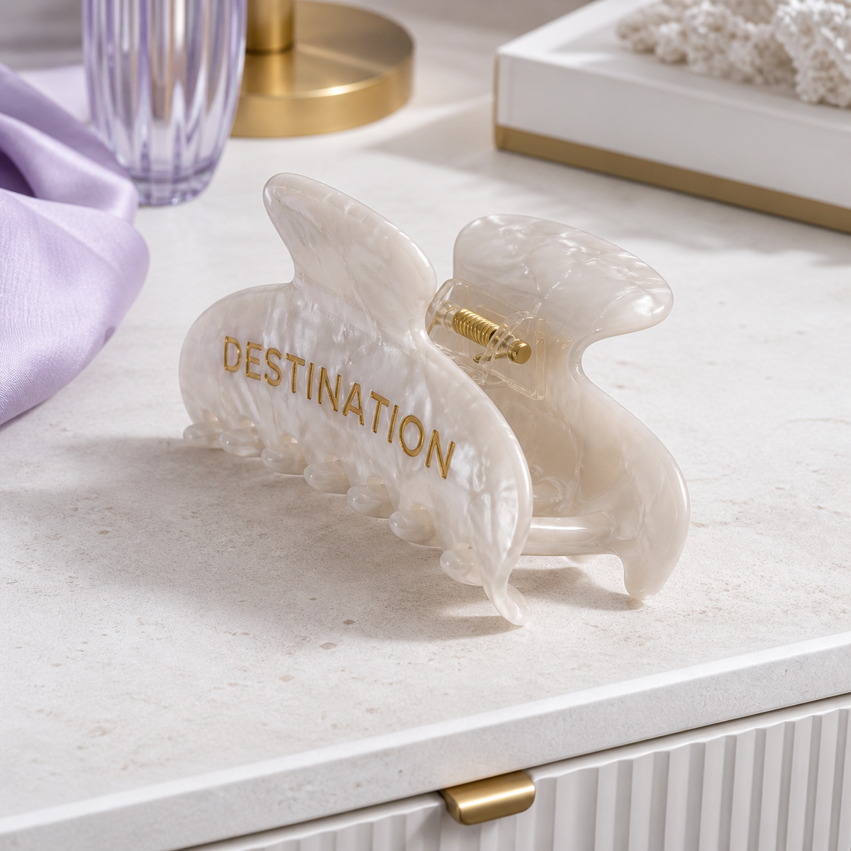 Destination Ivory Claw Clip - open construction