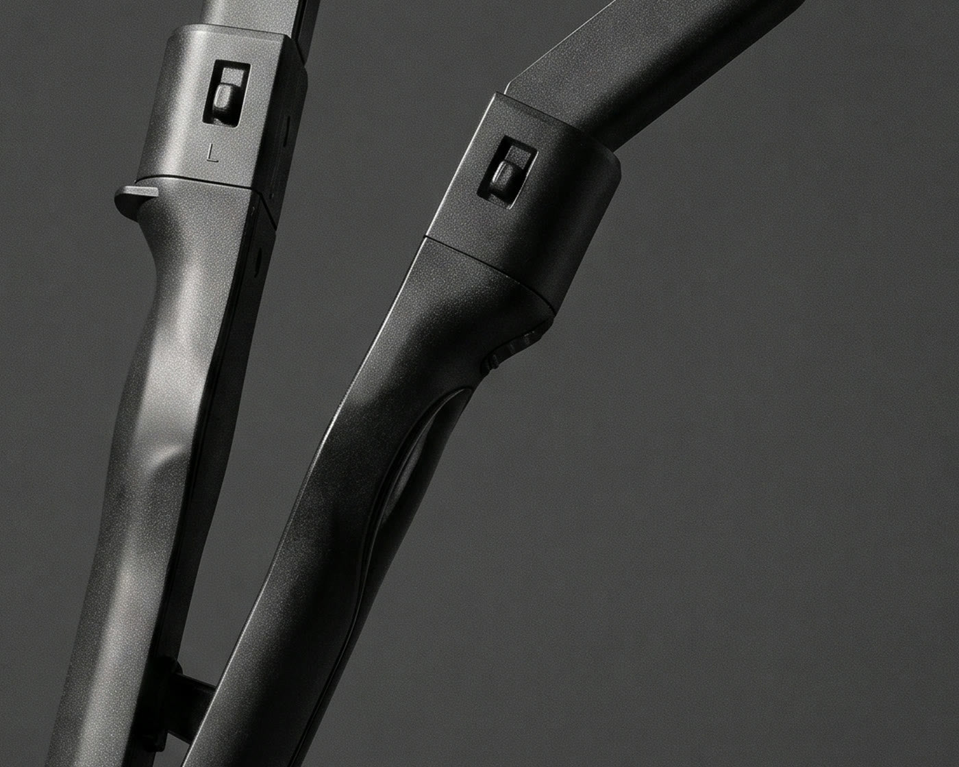 Slider switch detail on the Omni-Fusion handle